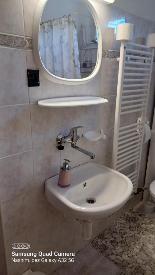 Apartman 81 Nova Lesna Exterior photo